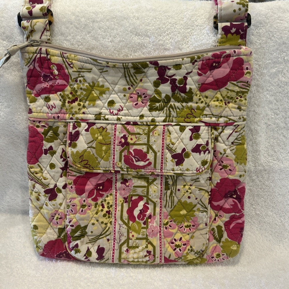 Vera Bradley Hipster Floral Crossbody Bag Zip Make Me Blush Retired Purse